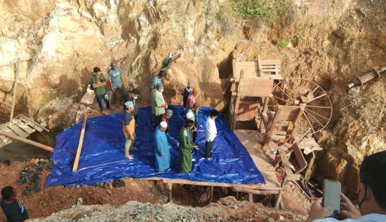  Tim SAR Hentikan Pencarian 2 Penambang Timah yang terjebak di Kedalaman 28 Meter