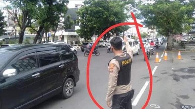 Viral Aksi Polisi Gadungan di Manado Atur Lalu Lintas Ternyata Driver Online