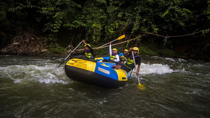 Serunya Petualangan Arung Jeram di Sungai Batang Alai Kalsel - Bagian 1