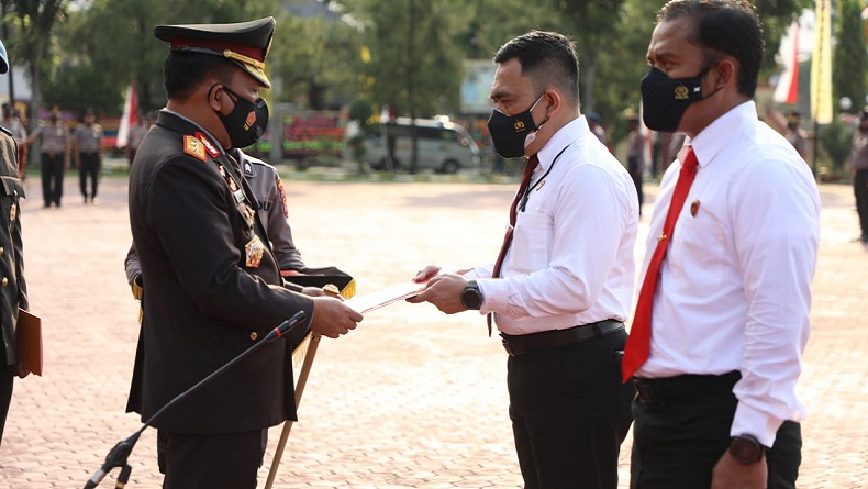 251 Personel Polda Sumut Naik Pangkat di HUT Ke-75 Bhayangkara