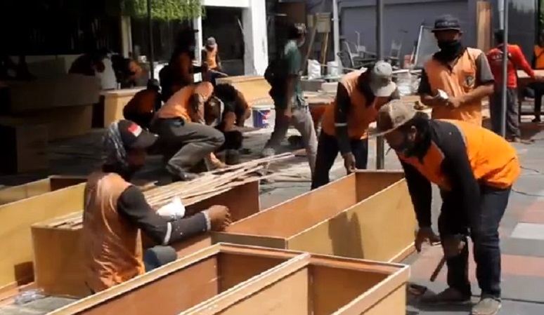 697 Orang di Surabaya Meninggal akibat Covid-19 selama Juni 2021 