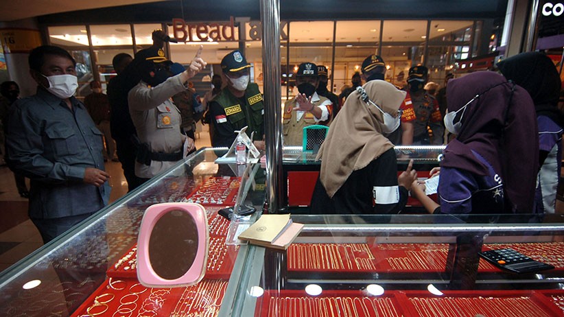 title Sepekan PPKM Darurat, Pergerakan Masyarakat di Jateng Masih Tinggi  Sepekan PPKM Darurat, Pergerakan Masyarakat di Jateng Masih Tinggi