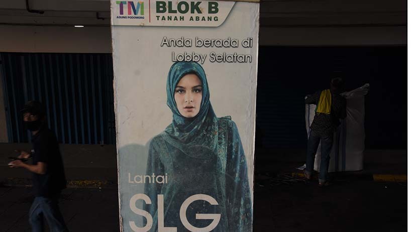 Kawasan Pasar Tanah Abang Lengang saat PPKM Darurat - Bagian 1