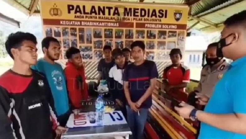 Ditipu Mandor, 8 Pemuda Jalan Kaki 3 Hari dari Ujung Bengkulu ke Polsek Bungus