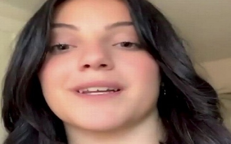 Ini Penampakan Perempuan Cantik yang Terlahir dengan Dobel Miss V dan Rahim 