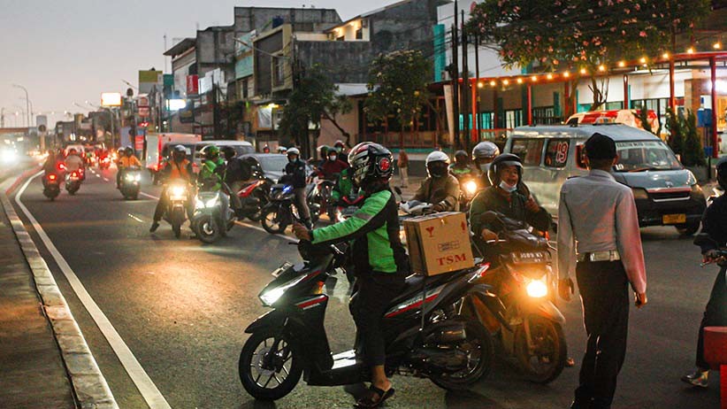 Pos Penyekatan Kalimalang Sepi Pengendara - Bagian 3