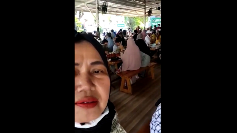 Sebut Padang Tak Takut Corona, Emak-Emak Ini Diperiksa Polisi