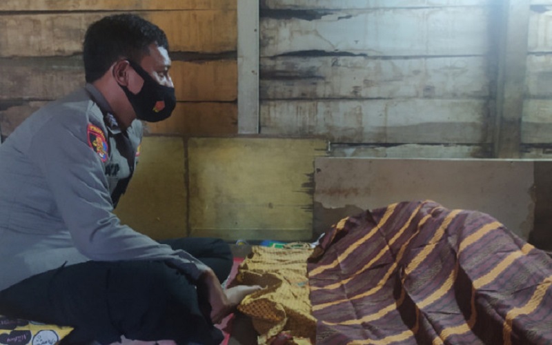 Jenazah Telantar Sehari Akhirnya Dikubur, Dapat Bantuan dari Brigadir Eddy Purwanto