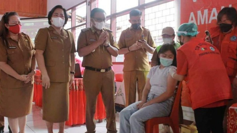 Minat Warga Tinggi, Pemkot Bitung Minta Tambahan Kuota Vaksin Covid-19