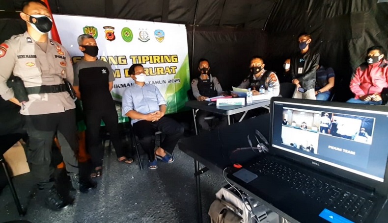 Gegara Layani Pembeli, Tukang Bubur di Tasikmalaya Didenda Rp5 Juta