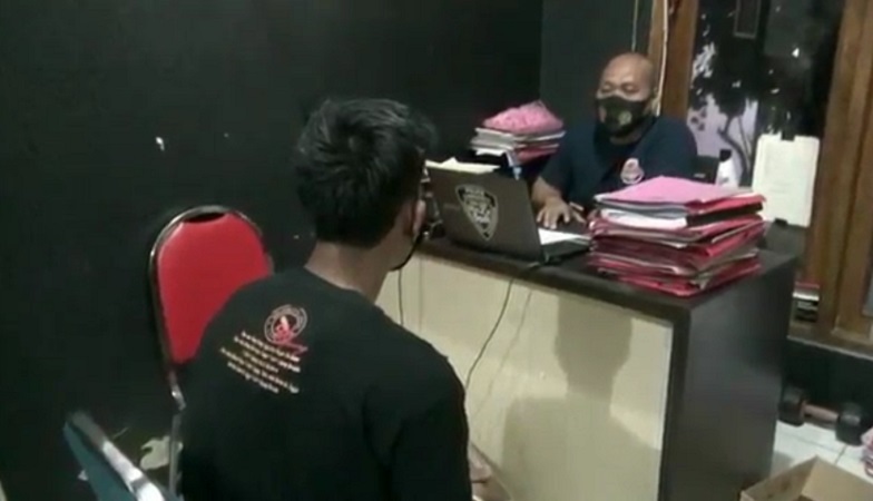 Kesal Sering Diejek, Pemuda di Tuban Bacok Tetangga hingga Kritis 