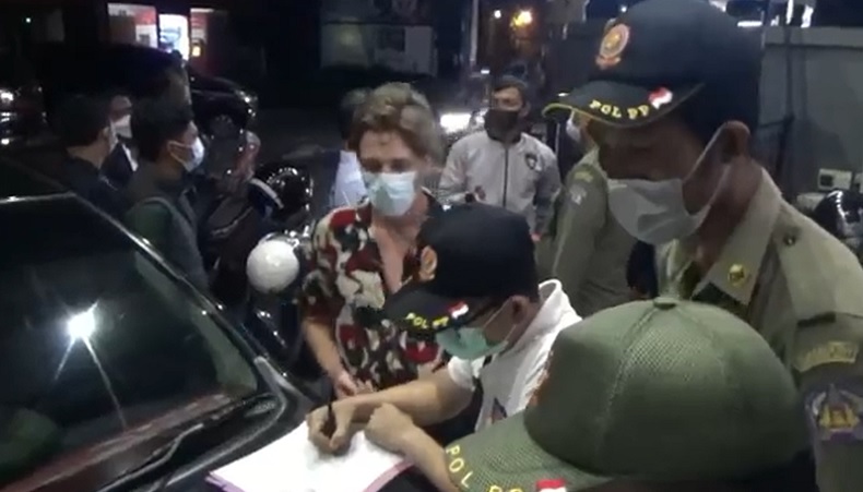 Langgar PPKM Darurat, WNA di Bali Dapat Rekomendasi Deportasi dari Satpol PP
