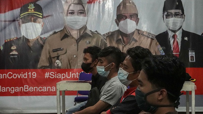 Pelanggar PPKM Darurat Jalani Sidang, Bayar Denda Rp300.000 - Bagian 3