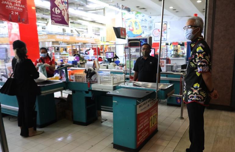 title PPKM Darurat, Begini Kondisi Pusat Perbelanjaan di Ibu Kota Jawa Tengah PPKM Darurat, Begini Kondisi Pusat Perbelanjaan di Ibu Kota Jawa Tengah