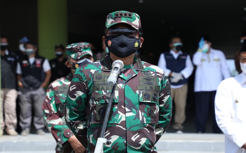 TNI-Polri Akan Kerahkan Nakes untuk Percepat Vaksinasi di Jawa Barat