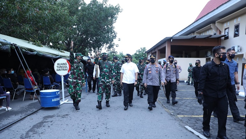 Panglima TNI: Tempat dan Tenaga Kesehatan Kunci Capai Target 1 Juta Vaksin per Hari