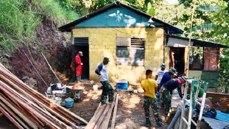 TNI AL Beri Hadiah untuk Anak Juru Parkir Peraih Adhi Makayasa asal Papua