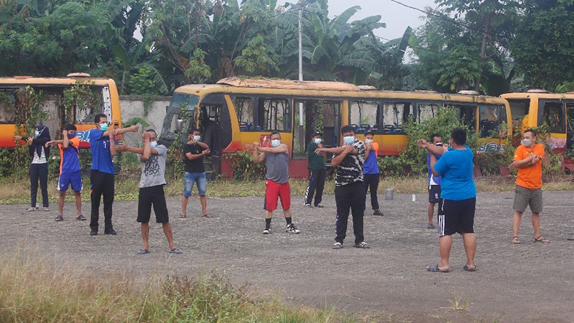 Tingkatkan Imunitas Tubuh, Pasien OTG Berjemur dan Olahraga Ringan - Bagian 1