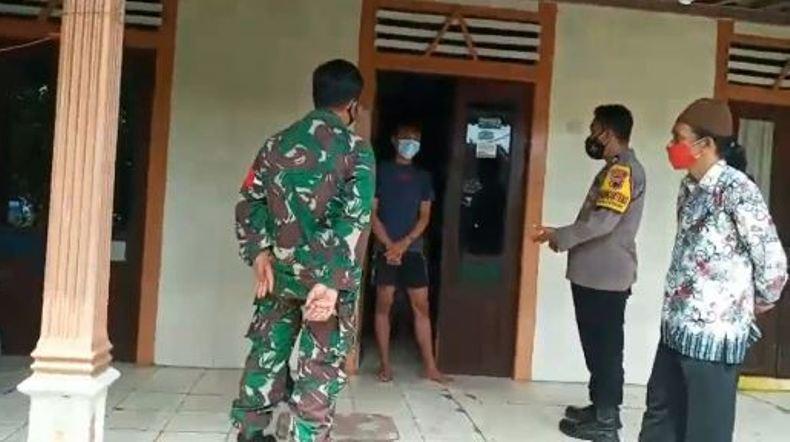 title Jalankan Tempat Isolasi Terpusat, Kasus Covid-19 di Desa Ini Mulai Turun Jalankan Tempat Isolasi Terpusat, Kasus Covid-19 di Desa Ini Mulai Turun