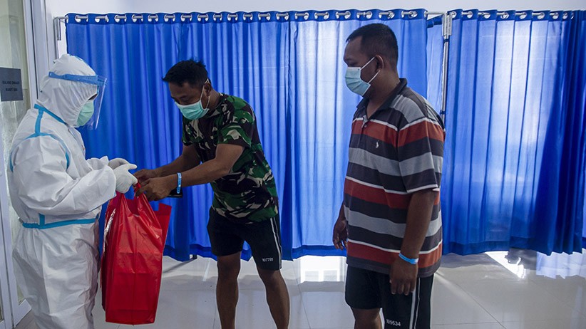 RS Darurat Pangkalan Marinir Tampung 500 Pasien Positif Covid-19 - Bagian 3