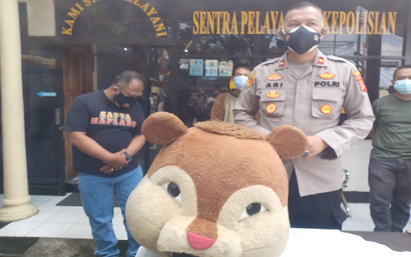 Ini Motif Pengamen Badut Pukul Kepala Pengendara Motor di Cibaduyut Bandung