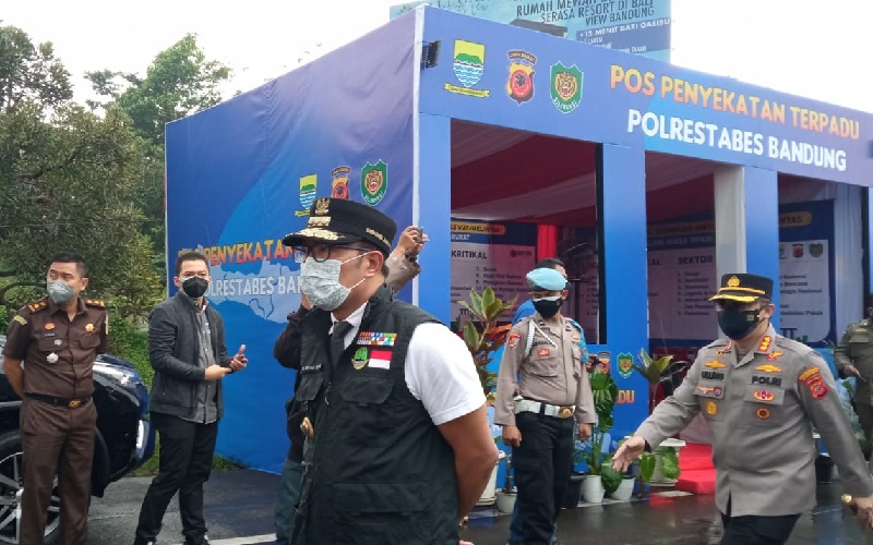 Pasien Meninggal Dalam Perjalanan di Taksi Online, Ini Kata Ridwan Kamil