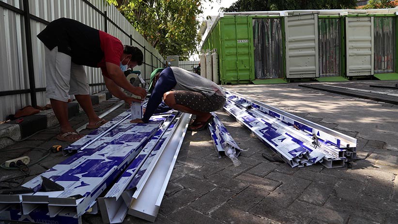 Rumah Sakit Ini Ubah Kontainer Menjadi Ruang Perawatan Darurat - Bagian 3