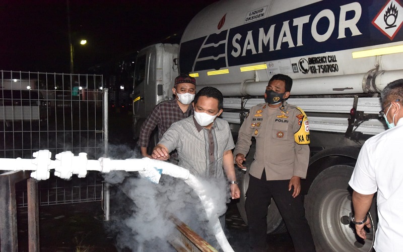 title Cek Pasokan Oksigen di RSUD Dr Haryoto, Bupati Lumajang: Penggunaan Semakin Tinggi Cek Pasokan Oksigen di RSUD Dr Haryoto, Bupati Lumajang: Penggunaan Semakin Tinggi