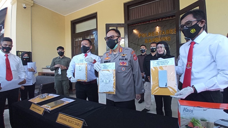 Selundupkan 1 Kg Sabu ke Bandung, Satu Anggota Sindikat Narkoba Riau Ditangkap