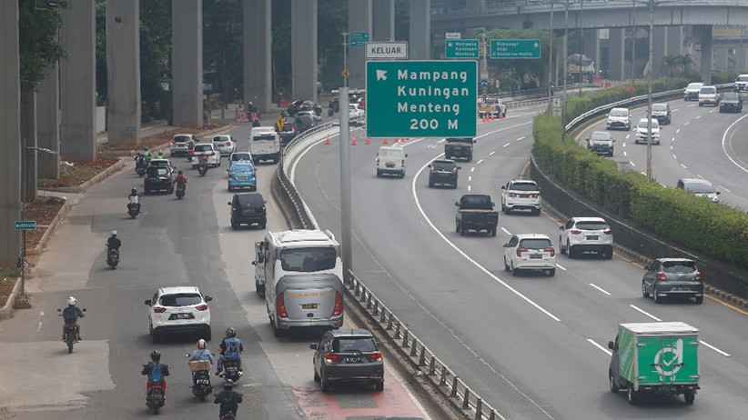 PPKM Darurat, Mobilitas Warga Jakarta Turun 50 Persen - Bagian 3