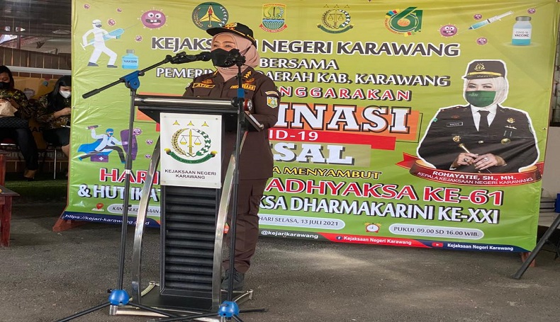 Kejari Karawang Sasar Pedagang dan Anggota LSM untuk Vaksinasi Massal