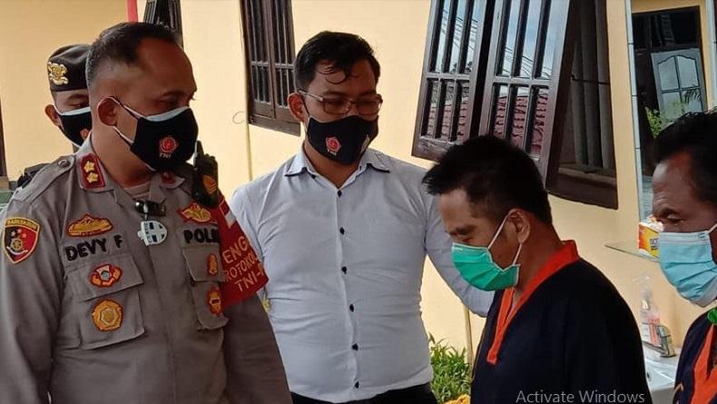 Ayah di Pangkalan Bun Tega Siram 2 Anak Tiri dengan Air Panas 