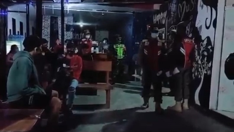 title Denda Pelanggar PPKM Darurat di KBB Sangat Kecil, 1 Pekan Baru Terkumpul Rp5,6 Juta Denda Pelanggar PPKM Darurat di KBB Sangat Kecil, 1 Pekan Baru Terkumpul Rp5,6 Juta
