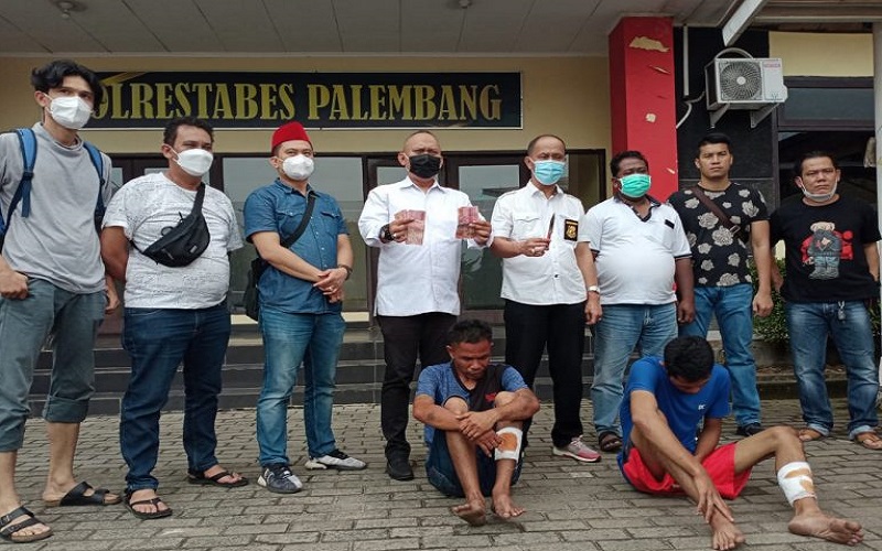 Perbuatannya Merugikan Tetangga, 2 Saudara di Palembang Ditembak Polisi