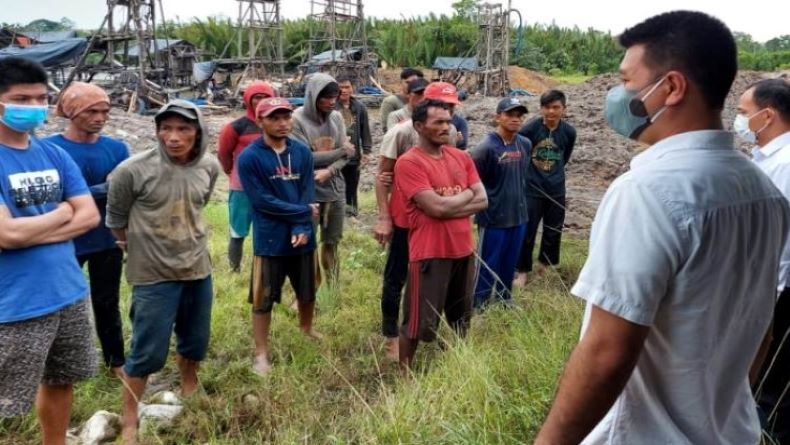 Polisi Amankan 18 Penambang Timah Ilegal di Pangkalpinang