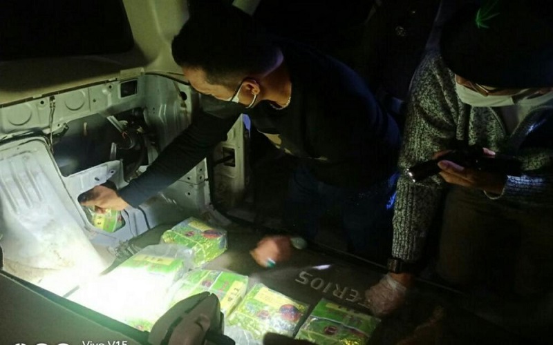 Tabrakan di Jalintim, Sopir Misterius Tinggalkan Mobil dan 10 Kilogram Sabu 