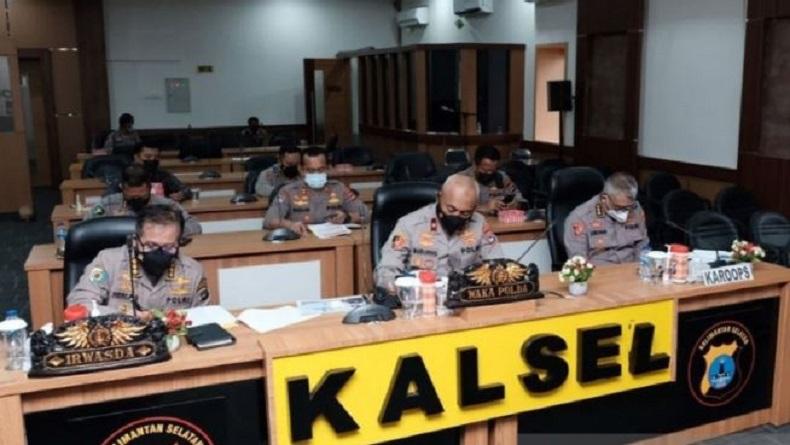 title Polda Kalsel Akui Banyak Warga Belum Tahu soal Pengetatan PPKM Polda Kalsel Akui Banyak Warga Belum Tahu soal Pengetatan PPKM