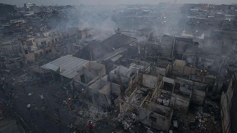 Penampakan dari Udara Ratusan Rumah Padat Penduduk di Teluk Gong Ludes Terbakar - Bagian 1