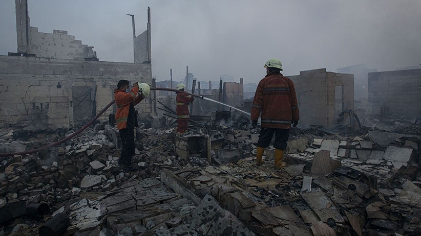 Penampakan dari Udara Ratusan Rumah Padat Penduduk di Teluk Gong Ludes Terbakar - Bagian 3