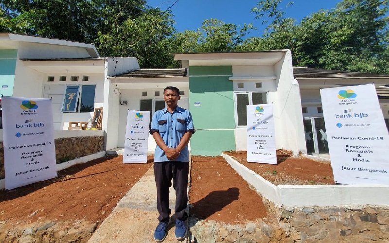 Ikhlas Kerja di Tengah Ancaman Covid-19, Petugas Kebersihan di RSUD Soreang Dapat Rumah