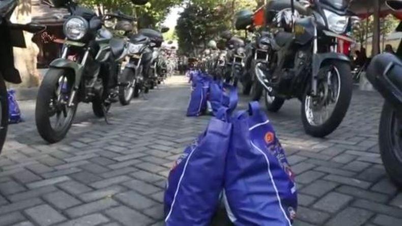 title PPKM Darurat, 30.000 Paket Sembako Disalurkan untuk Warga PPKM Darurat, 30.000 Paket Sembako Disalurkan untuk Warga