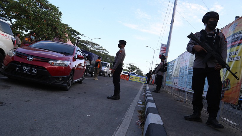 Jelang Idul Adha, Akses Menuju Jembatan Suramadu Diperketat - Bagian 3