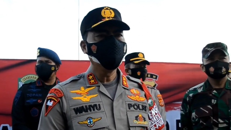 Polda Aceh Salurkan 2.000 Paket Sembako untuk Warga Terdampak PPKM Mikro