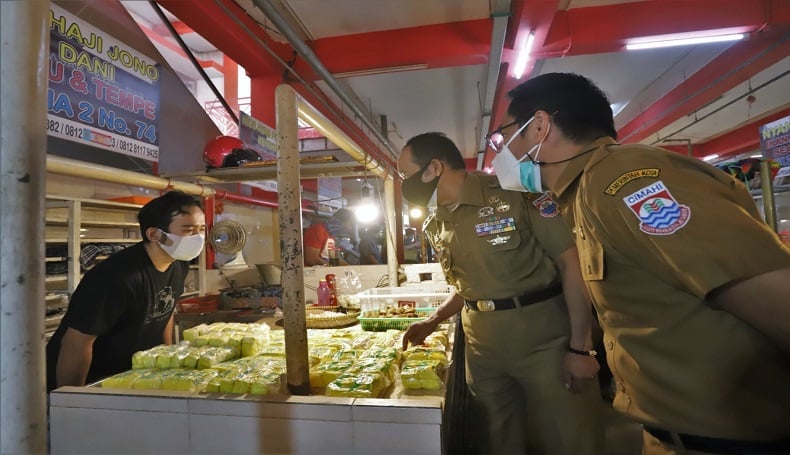 Warga Diminta Salat Idul Adha di Rumah dan Tak Berkerumun saat Potong Hewan Kurban