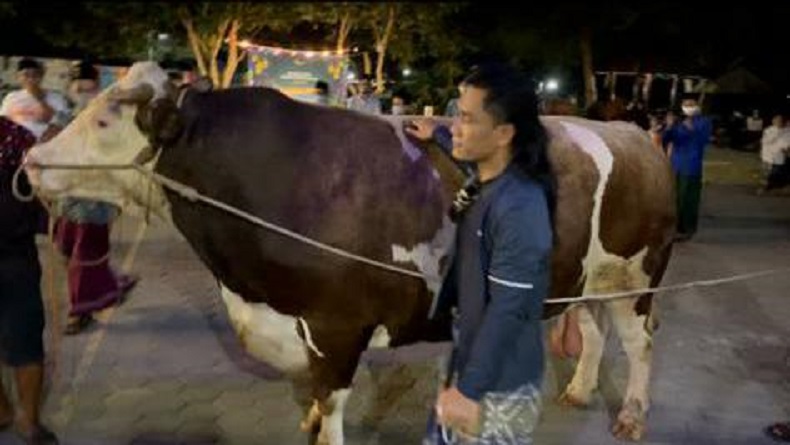 Kapolri, Menhub, hingga Deddy Corbuzier Titipkan Hewan Kurban di Ponpes Gus Miftah