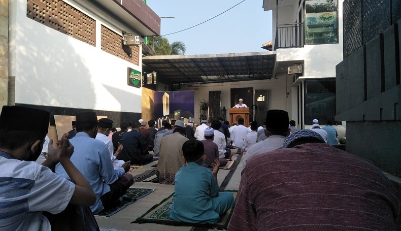 Salat Idul Adha dan Pemotongan Hewan Kurban Digelar dengan Prokes Ketat