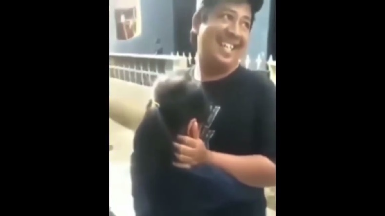 Viral, Anak Larang Ayah Ikut Potong Sapi: Entar Ketuker