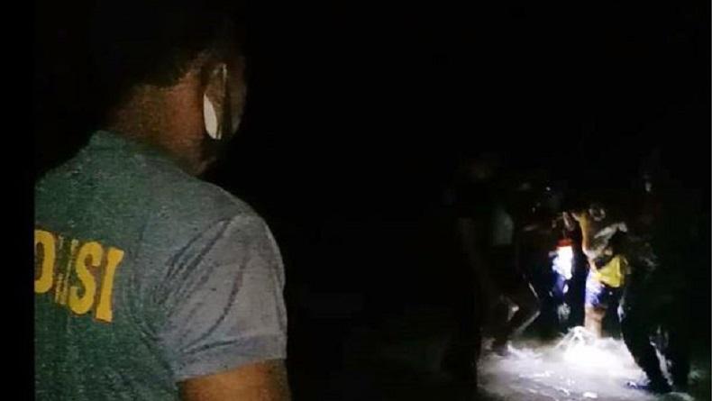 Perahu Tenggelam Dihantam Ombak di Perairan Karatung Talaud, 11 Penumpang Selamat