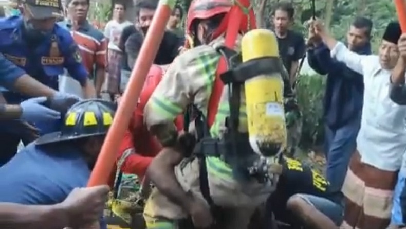 Bapak dan Anak di Magelang Tercebur ke Sumur Sedalam 13 Meter, Evakuasi Dramatis