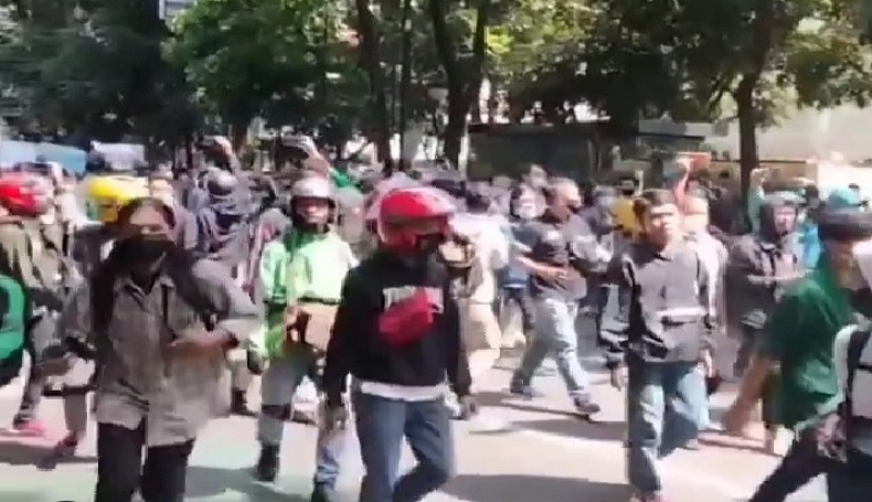 title Potensi Gejolak saat PPKM, Kesbangpol Minta Masyarakat Solid Hadapi pendemi Potensi Gejolak saat PPKM, Kesbangpol Minta Masyarakat Solid Hadapi pendemi